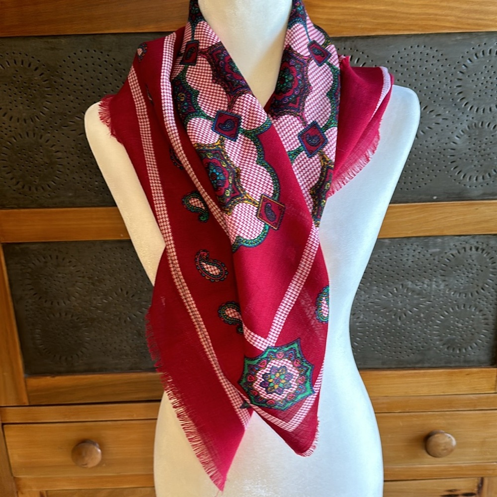 Geoffrey Beene 34” Square Maroon Scarf
